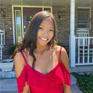 Meet your Posher, Ava